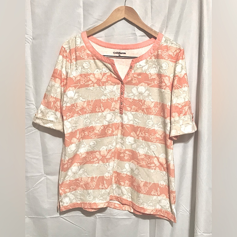 Croft & Barrow Size XL Coral & Cream Striped Floral Henley Top Shirt Printed